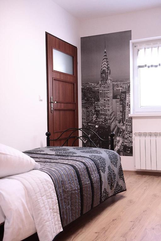 Leo Hostel Познан Стая снимка